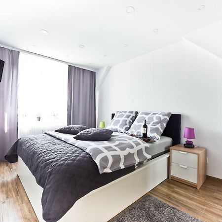 Apartament Centrum Z Miejscem Parkingowym ทอรูน ภายนอก รูปภาพ