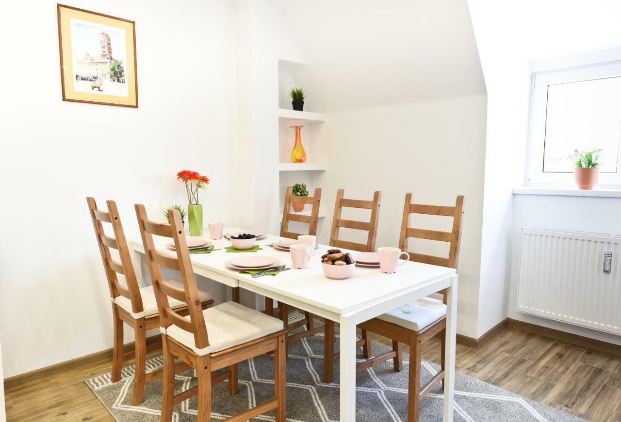 Apartament Centrum Z Miejscem Parkingowym ทอรูน ภายนอก รูปภาพ