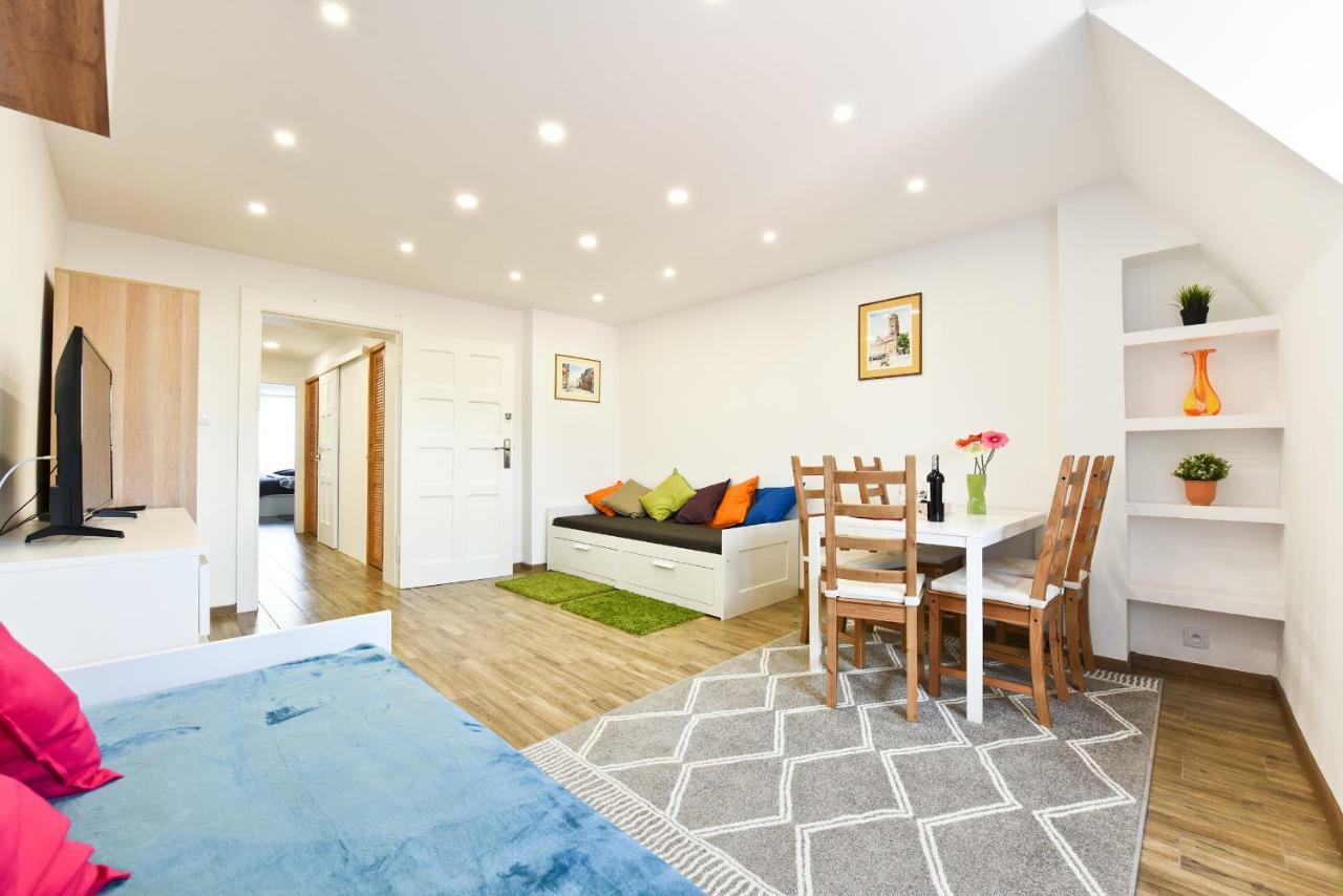 Apartament Centrum Z Miejscem Parkingowym ทอรูน ภายนอก รูปภาพ