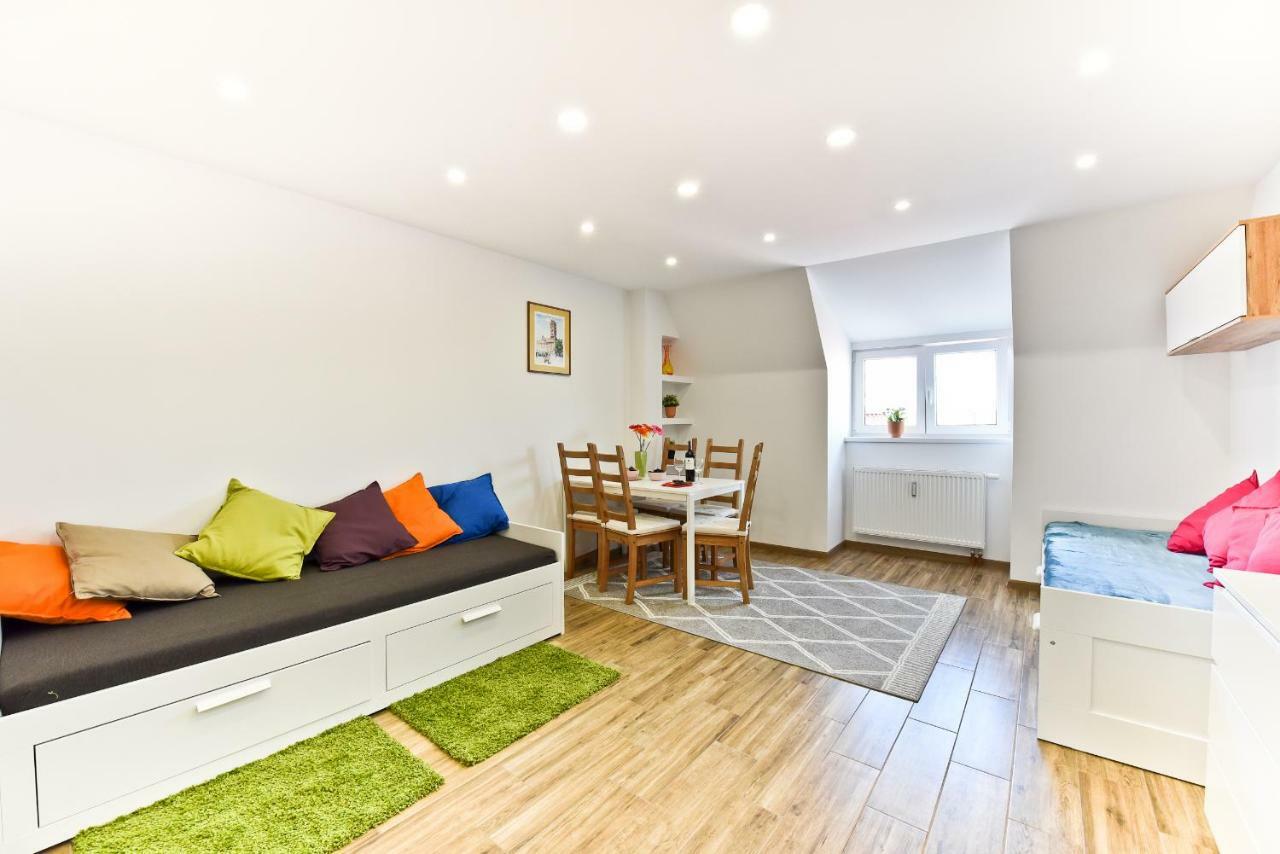 Apartament Centrum Z Miejscem Parkingowym ทอรูน ภายนอก รูปภาพ