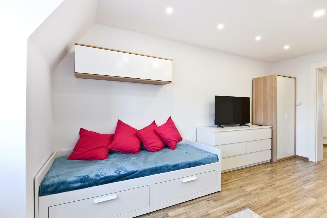 Apartament Centrum Z Miejscem Parkingowym ทอรูน ภายนอก รูปภาพ