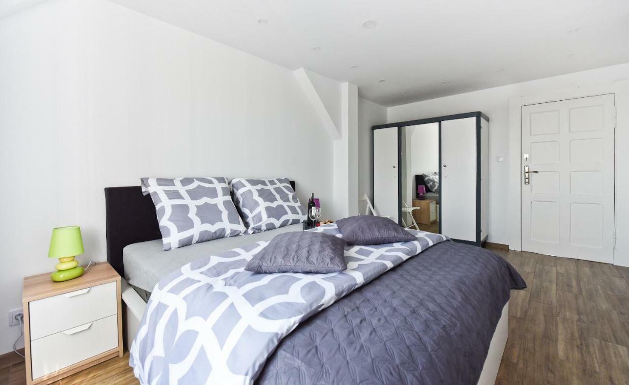 Apartament Centrum Z Miejscem Parkingowym ทอรูน ภายนอก รูปภาพ